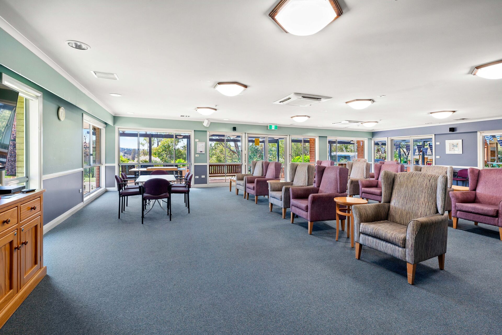 common lounge baptistcare george forbes house aged care home in queanbeyan nsw